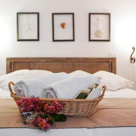 Ferienwohnung Giardino Dell'Impossibile Di Antonino Campo Favignana Exterior foto